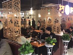 大堂-汇吃汇喝美食街(上海建发浦悦荟广场店)