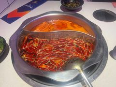 -钢管厂五区小郡肝串串香火锅(人民广场店)