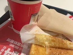 -肯德基(东安路站店)