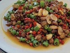 -有红鸡毛店·川菜(建设路店)