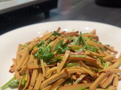 -梁家大院•农家菜(昆山会展中心店)