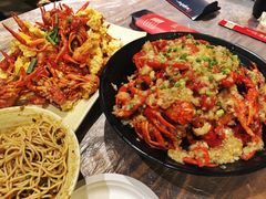 锅巴蛋黄龙虾-巴厘龙虾·榜首油焖大虾(洞庭·艺术洋房店)