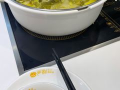 -严厨老坛酸菜鱼(吴江万宝店)