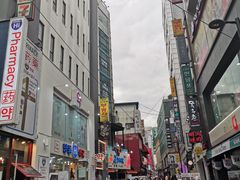 -BHC炸鸡(明洞总店)