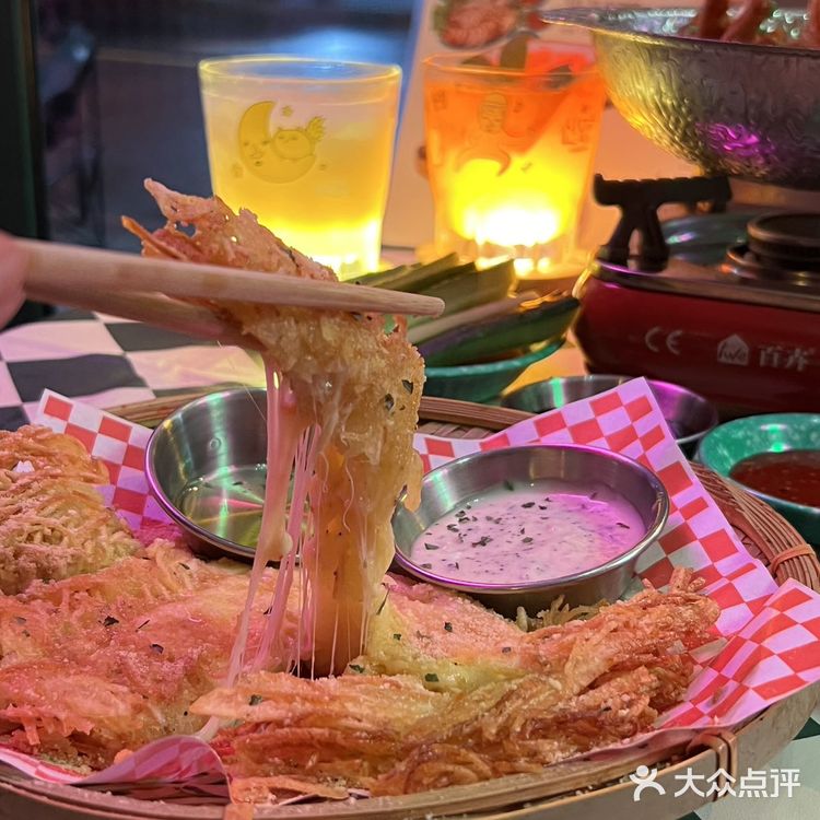 不在韩国在上海 这小酒馆氛围也太好了吧！