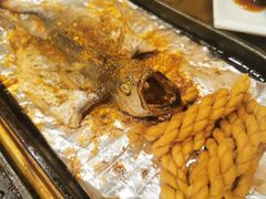 -老东镇啤酒屋海鲜加工·蒸汽海鲜·海鲜烧烤(台东店)