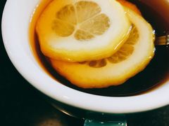 热柠檬茶-八爷茶餐厅