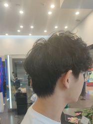 -CIT造型·烫发·染发