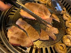 -豚豚猪村烤肉·韩国烤肉(总店)