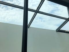 -上海宝信宝马4S店