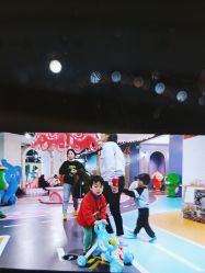 -多元宝贝世界(曲江彩虹谷店)
