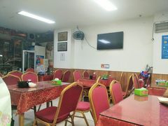 大堂-食侠客黄焖鸡米饭(顺兴路店)