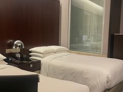 -上海龙之梦万丽酒店