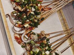 -街角等你.大连海鲜烧烤.经典铁板海鲜串(西安路店)