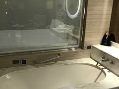 -上海中航虹桥机场泊悦酒店