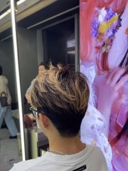 -藤野造型烫发染发