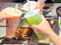 -海底捞火锅(新松江路生日主题店)