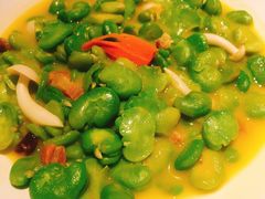 咸肉菌菇烩豆瓣-梅花境(万科店)