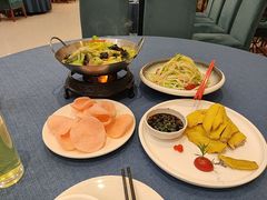-御沪沪味园.融合菜.海鲜(斜土路店)