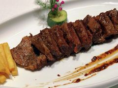 招牌牛肋骨-荣兴酒家(徐家汇店)