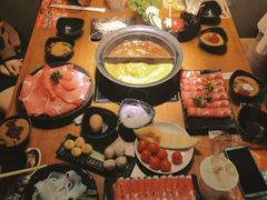-呷哺呷哺(松北万象汇店)