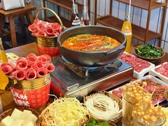 -黔有有贵州酸汤夺夺粉火锅(五味十字店)