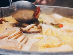 -煲宫猪肚鸡(昆山金鹰国际购物中心店)