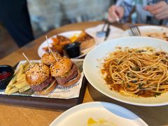 迷你牛肉小汉堡-翠贝卡&Mama Kelly Brunch Coffee(河西店)