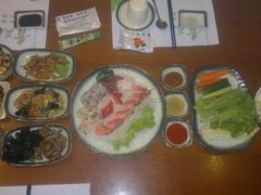 旋转&nbsp;20120117144-青瓦餐厅·生鱼片·韩园烤肉(西塔店)