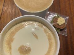 拿铁-Seesaw Coffee(上海尚悦湾店)