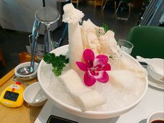 -烹然四季椰子鸡火锅(姚家园万象汇店)
