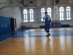 -育华篮球培训(新华路校区)