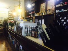 -良友书坊(安徽路店)