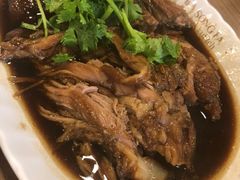 卤猪手-松發肉骨茶(牛车水店)