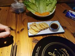 -野山舂·贵州现舂酸汤火锅(鸿通城店)