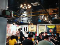 大堂-曹掌柜小酒馆烧烤集团(崂山同兴路店)