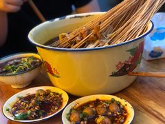 -拈签一笑黄牛肉辣卤串串