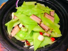 -九锅一堂酸菜鱼(石家庄先天下店)