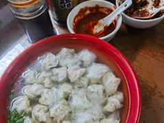 -张阿三馄饨店
