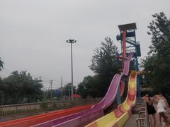 -欢乐水魔方水世界