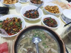 -笨罗卜浏阳菜馆(太平街店)