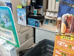 -全家便利店(银翔路店)
