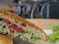 青酱鸡肉三明治-Jamaicablue Coffeeshop(中央广场店)