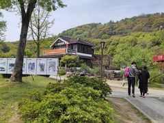 -灵岩山风景区