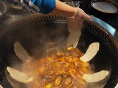 -锅来乐地锅鸡(安亭店)
