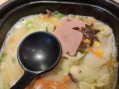 -阿香米线(宁波来福士广场店)