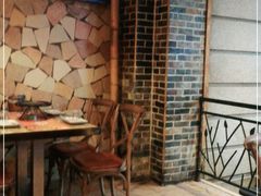 -何师烧烤Pro ·江湖川菜·小龙虾·精酿(太古里旗舰店)