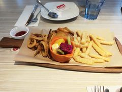 -必胜客(上海新南方商城PH店)