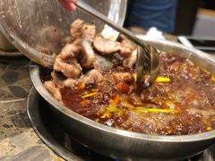 -肖肖酸萝卜鱼火锅(总店)