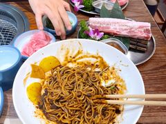 -明洞阿姨·韩式酱蟹烤肉·创意料理(三元桥店)